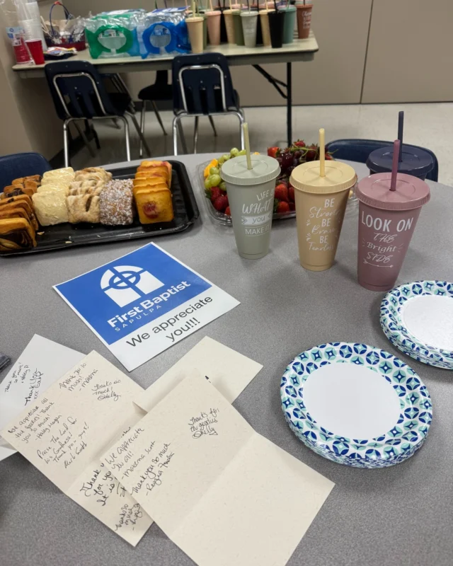 Thank you First Baptist Church for bringing delicious treats to our Sapulpa campus earlier this week! Your kindness and generosity brightened our day. 💙